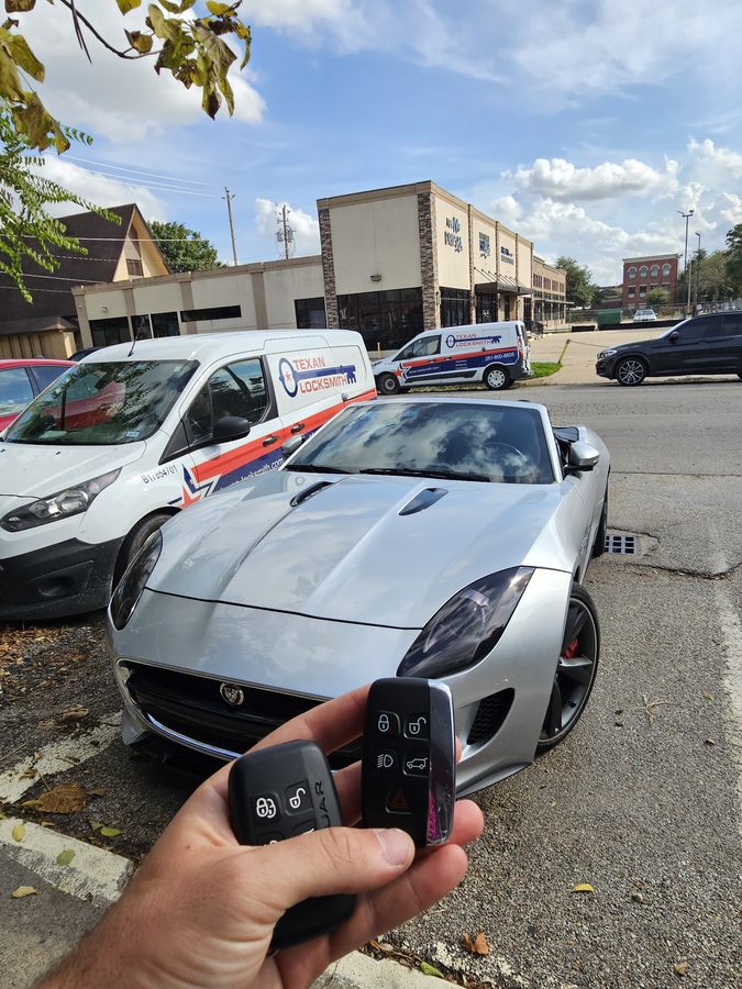 Jaguar F-Type key replacement Houston TX, Texan Locksmith