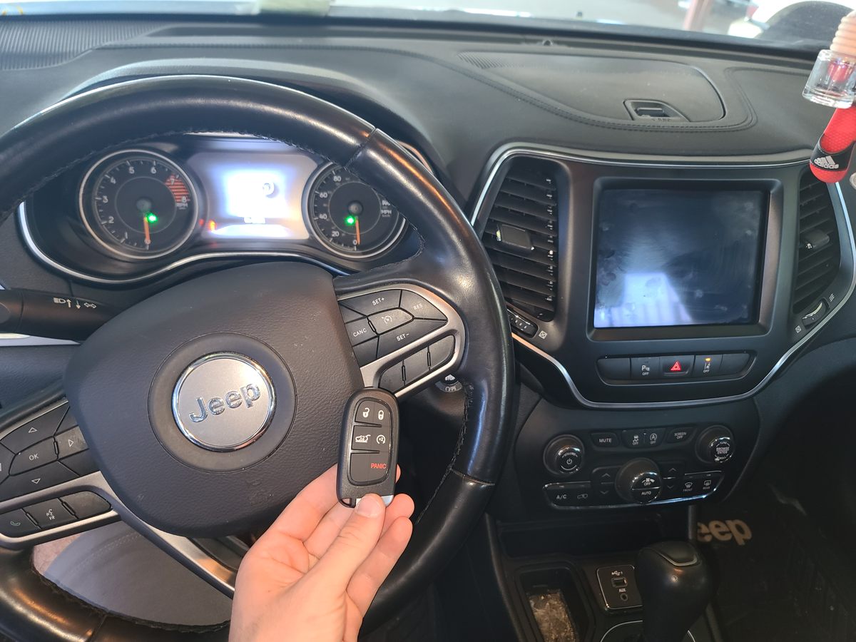 Jeep Cherokee smart key programming Houston TX - Texan Locksmith