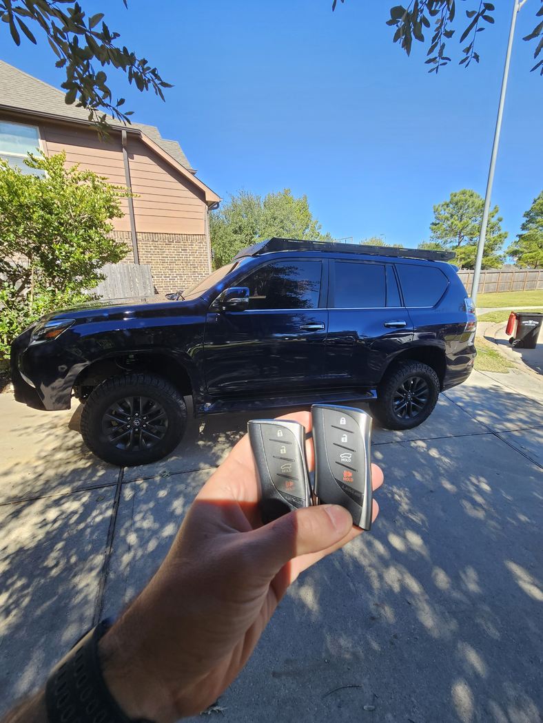 Lexus GX460 key replacement Houston TX - Texan Locksmith